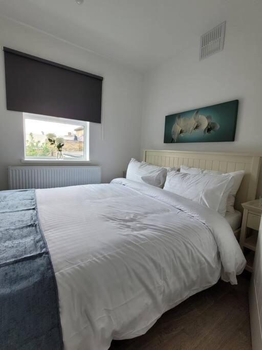 Ferienhaus - Near Heathrow Southall